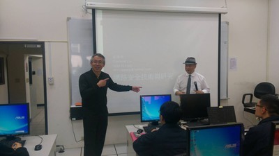 圖片說明